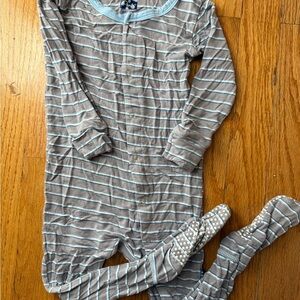 Kickee Pants - footie w snaps boy Parisian Stripe